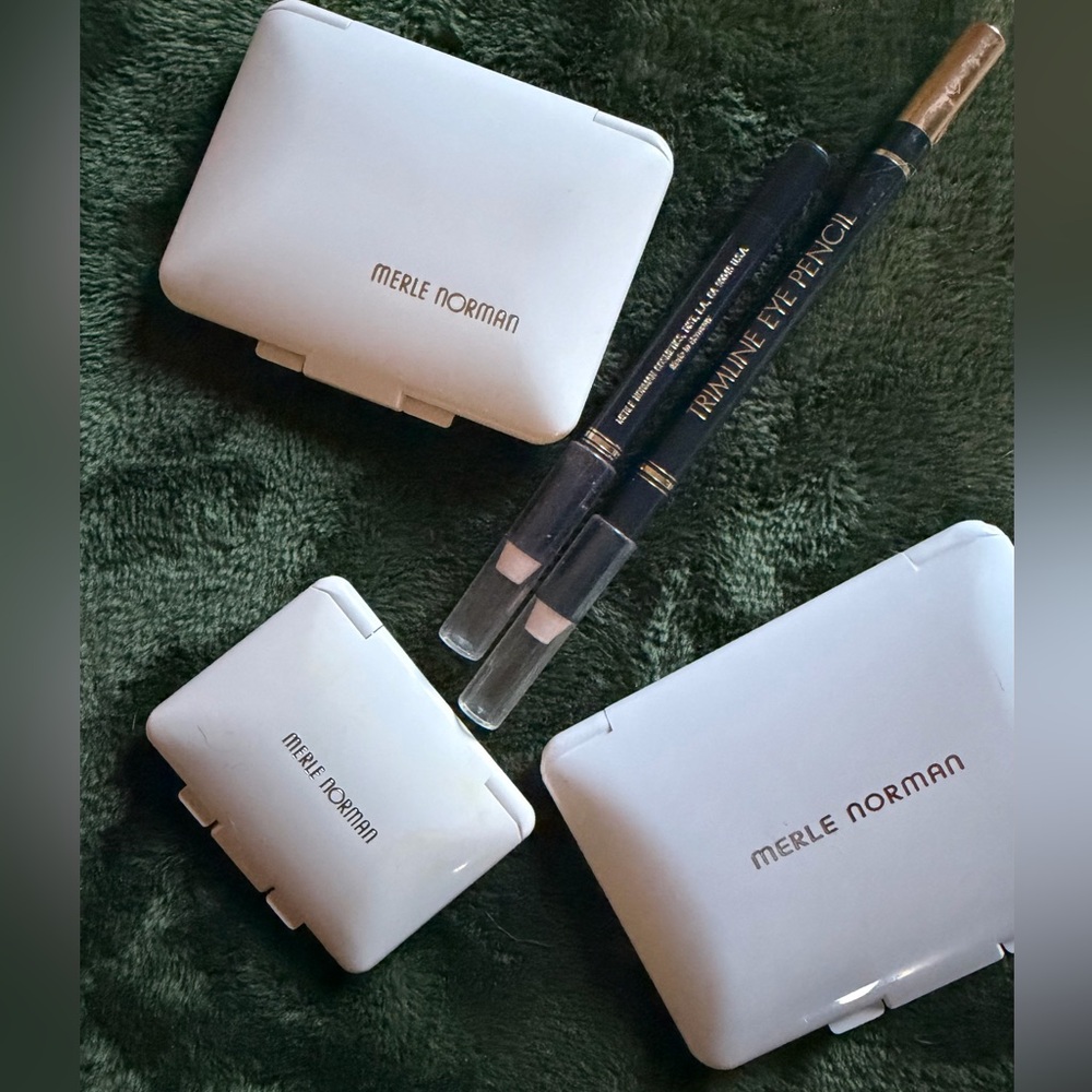 Merle Norman Foundation, Blush & Eye Pencil Bundle Set NEW